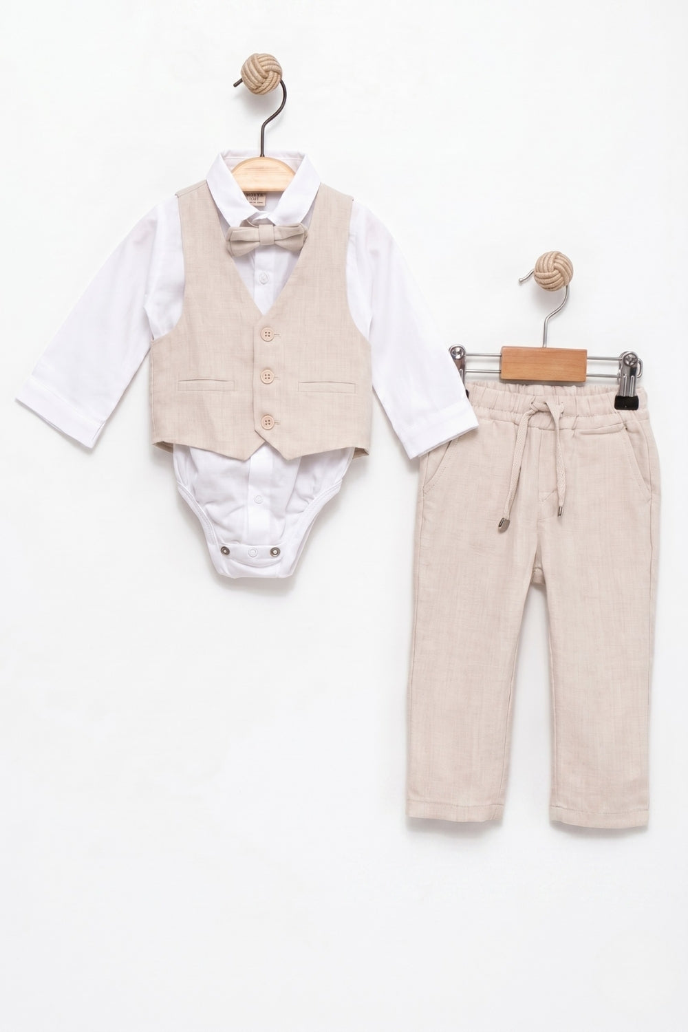 Davin Baby Boys’ Cream Vest & Bow Tie Suit Set