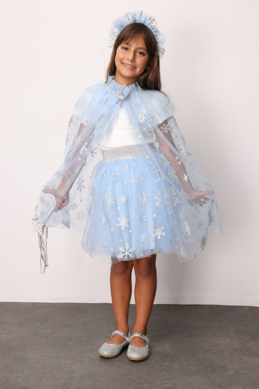 Pauline Girls’ Blue Snowflake Tulle Skirt, Cape, Staff & Crown Costume Set